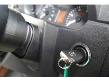 Mercedes e class ignition key problems #2